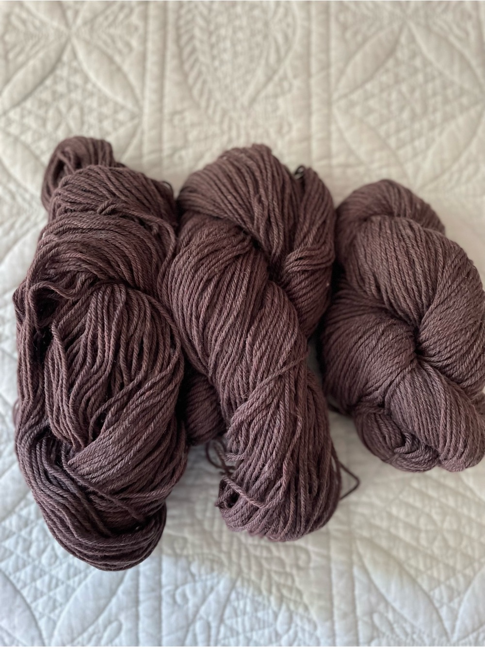 Cascade 100% Pure Wool Made in Peru 220 Yards 100 Grams Per Hank Brown Tweed 3#